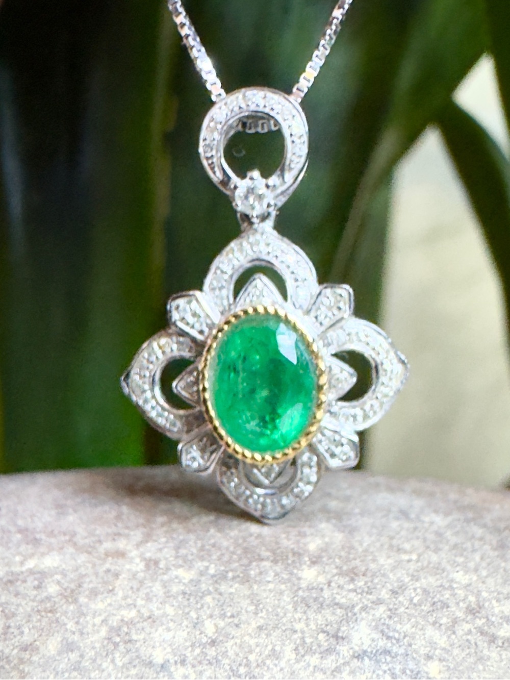 18k Emerald & Diamond Necklace